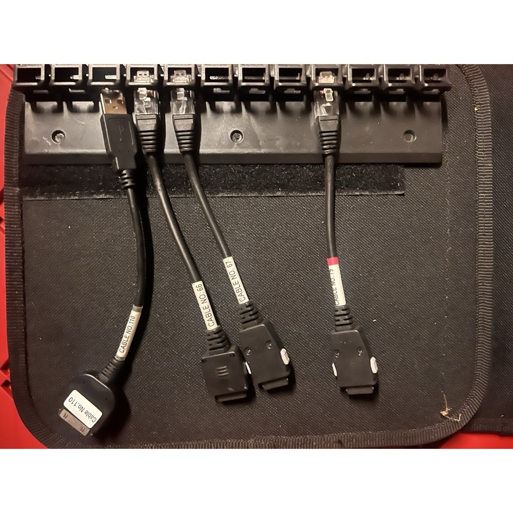 Electronic Phone Cable /  Display Folder With Cables - Picture 4 of 9